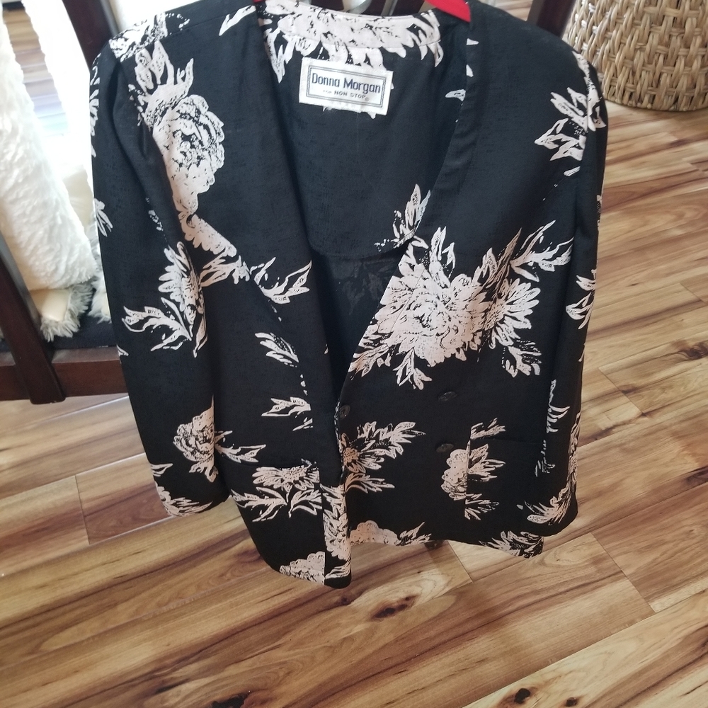 SOLD!! Women Jacket